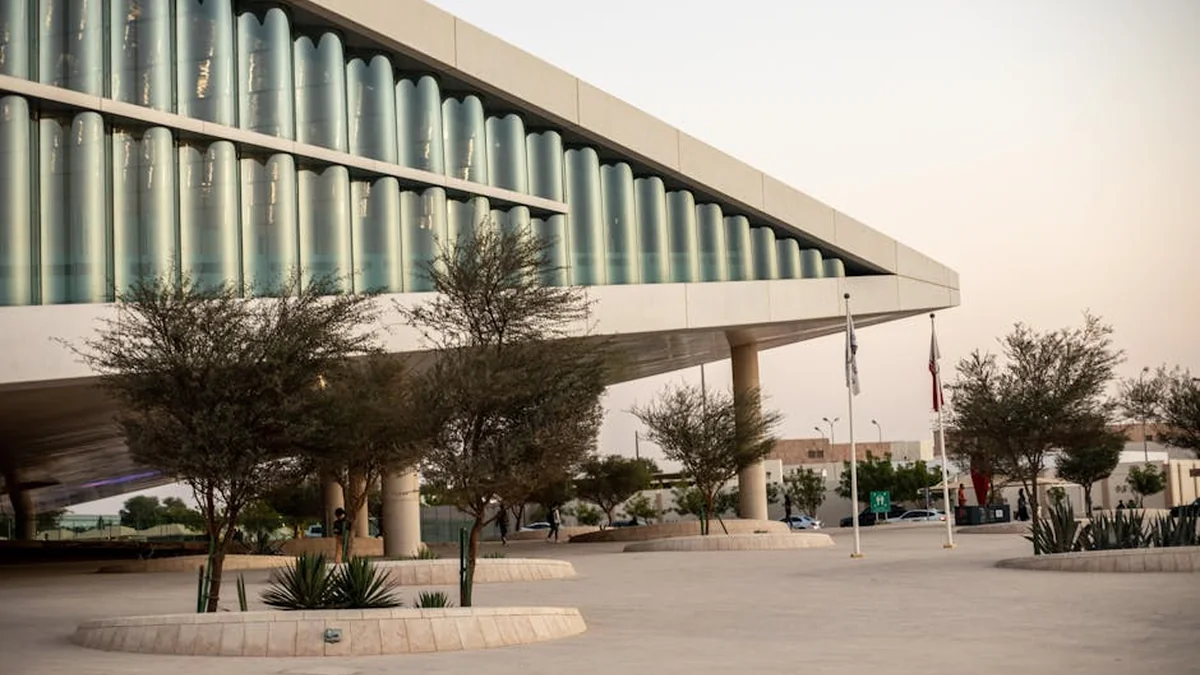 Begaj appoints Extraordinary and Plenipotentiary Ambassadors to Qatar and NATO.