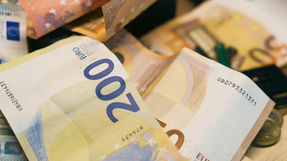 Following the loss of Orban, his collaborators are extracting assets outside of Hungary! Assets are moving towards the Middle East.