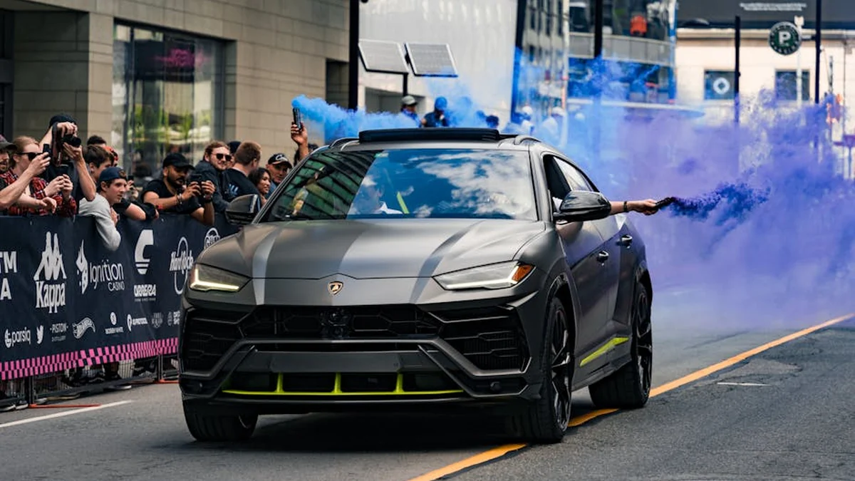 Lamborghini created the icon Miura SV in life.