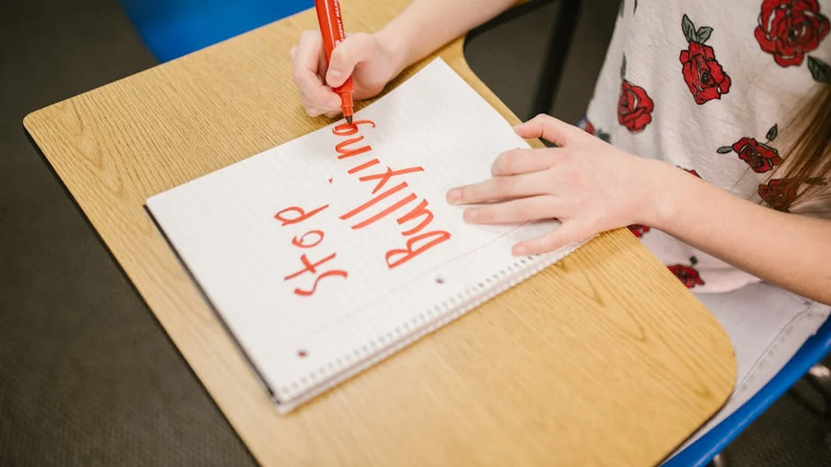 The Education Director in Pristina has launched an action in schools to identify student absences.