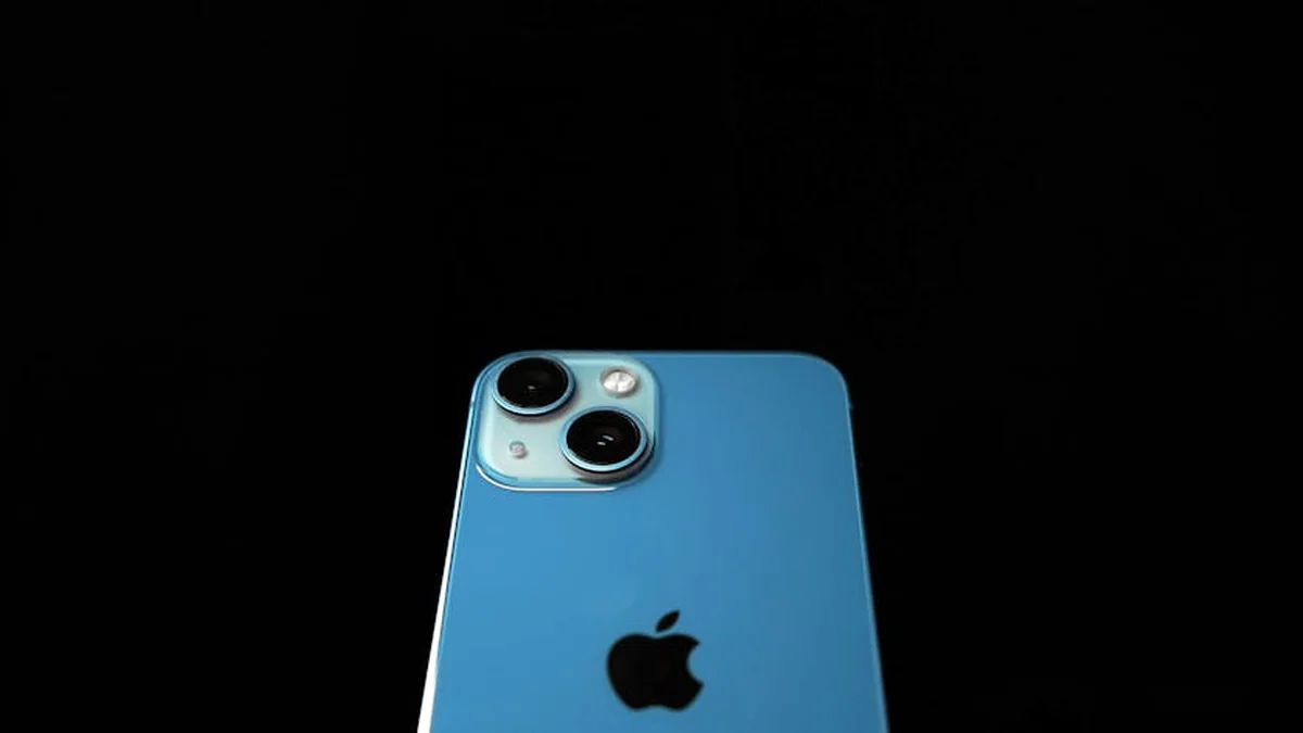 The iPhone with a 200MP camera may not arrive until 2028.