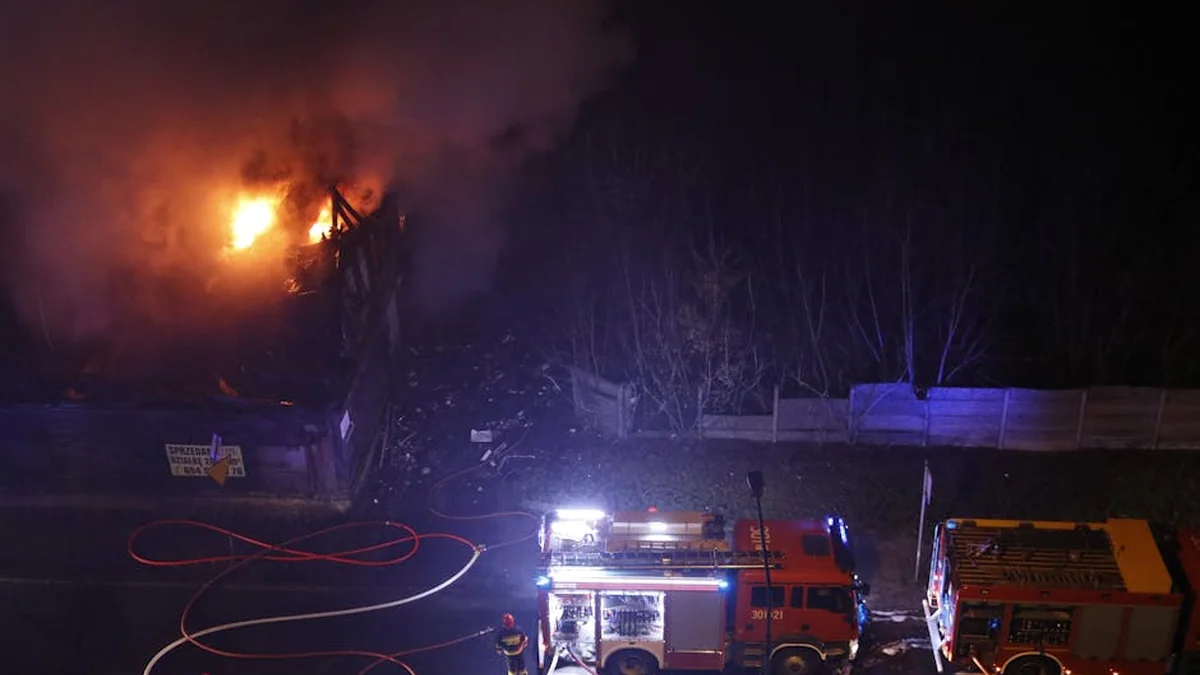 There was a fire at a business in Pristina.