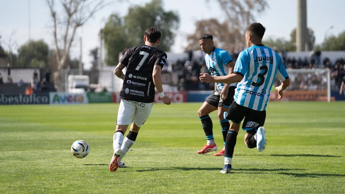 Alvarez: Competition with Lautaro motivates me, but we can also flourish together