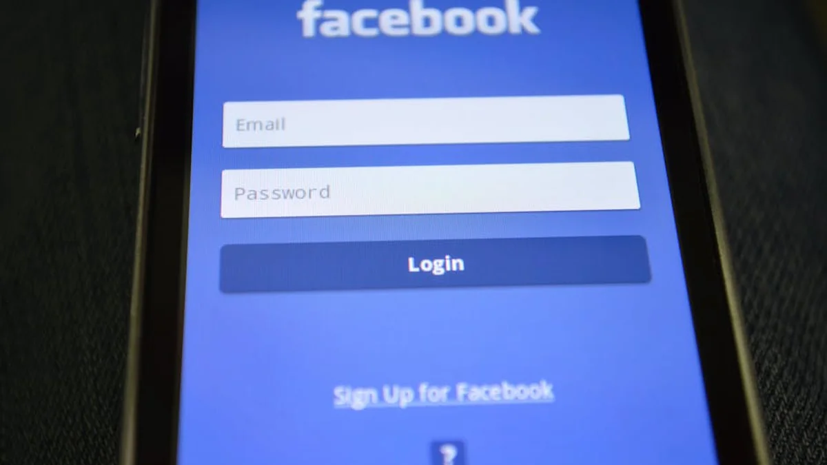 Facebook, Instagram, and WhatsApp now offer subscription plans