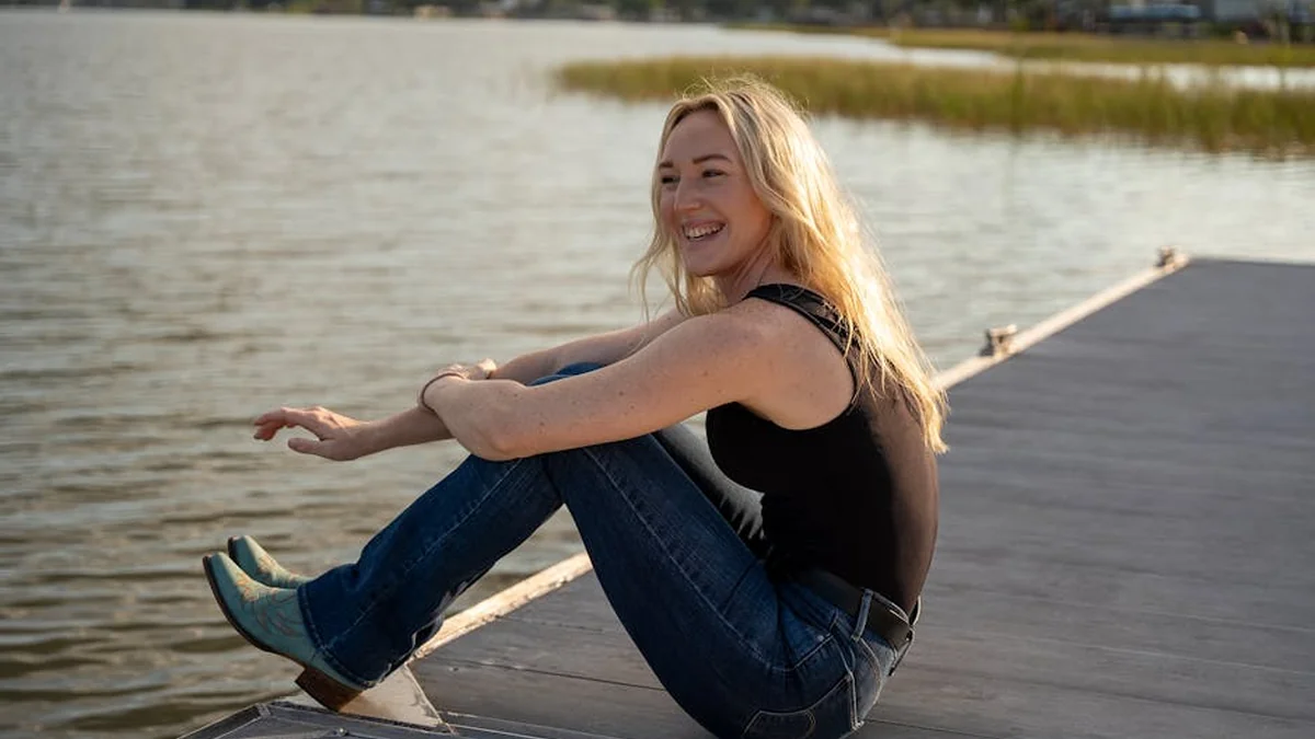 Kate Hudson Discovers Her Favorite Place to Fall in Love