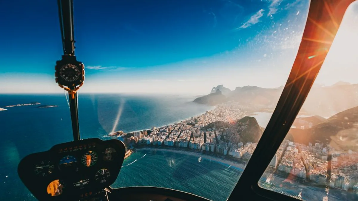 A helicopter is burning in Brazil, at least six dead