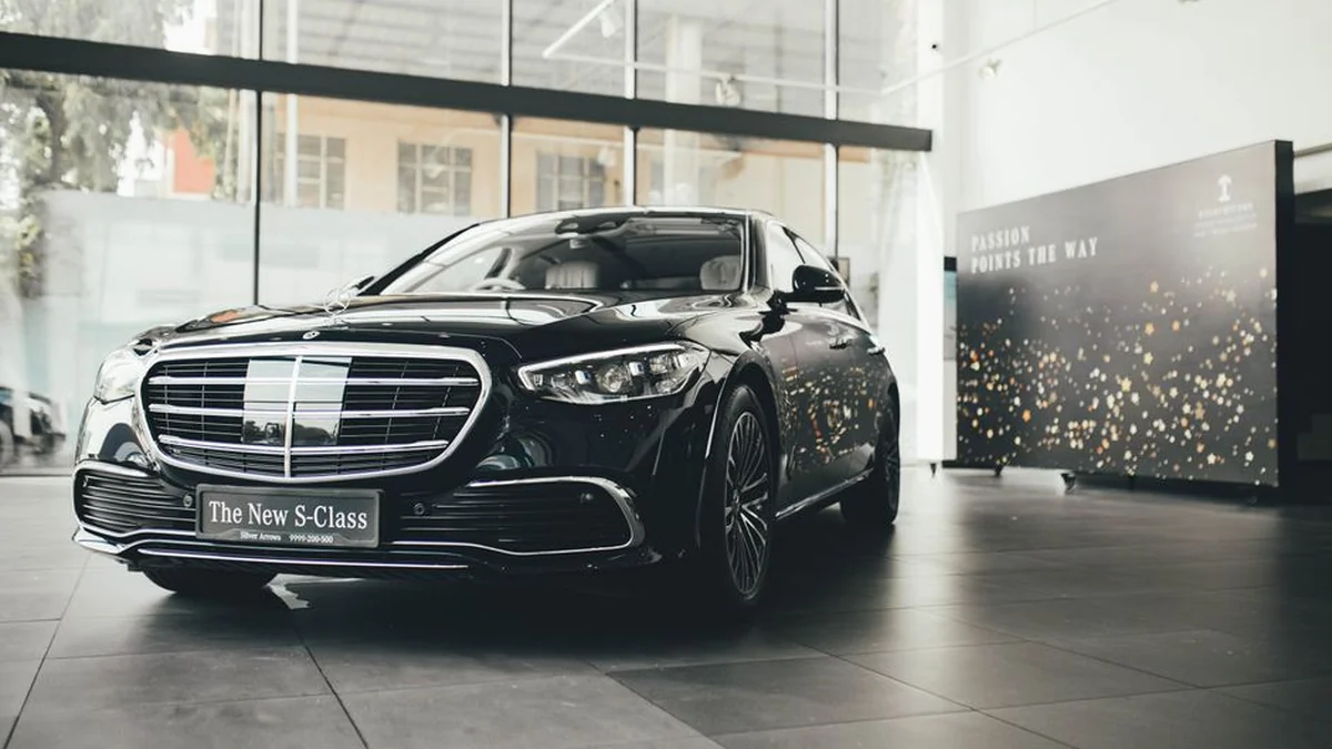 Mercedes challenges BMW – over 27 new models on the horizon