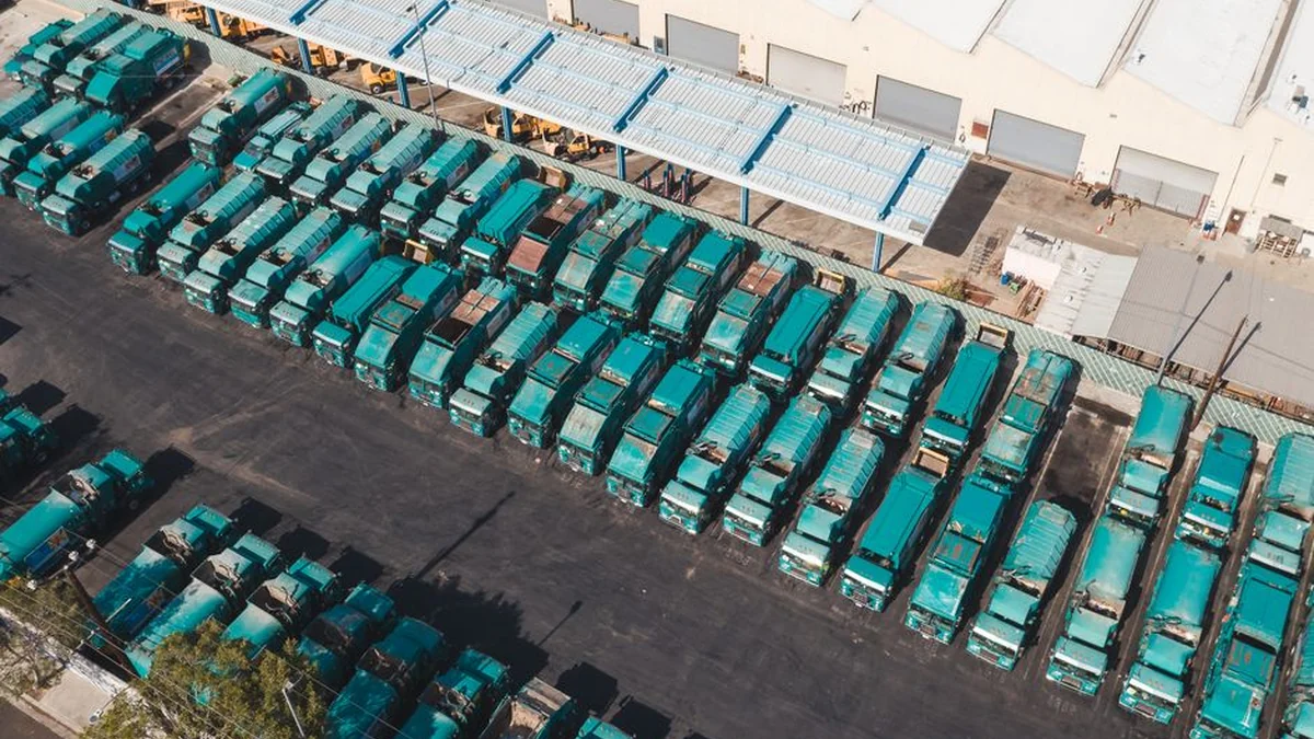 Tomorrow, the circulation of trucks over 20 tons will also be temporarily suspended on the highway due to temperatures.