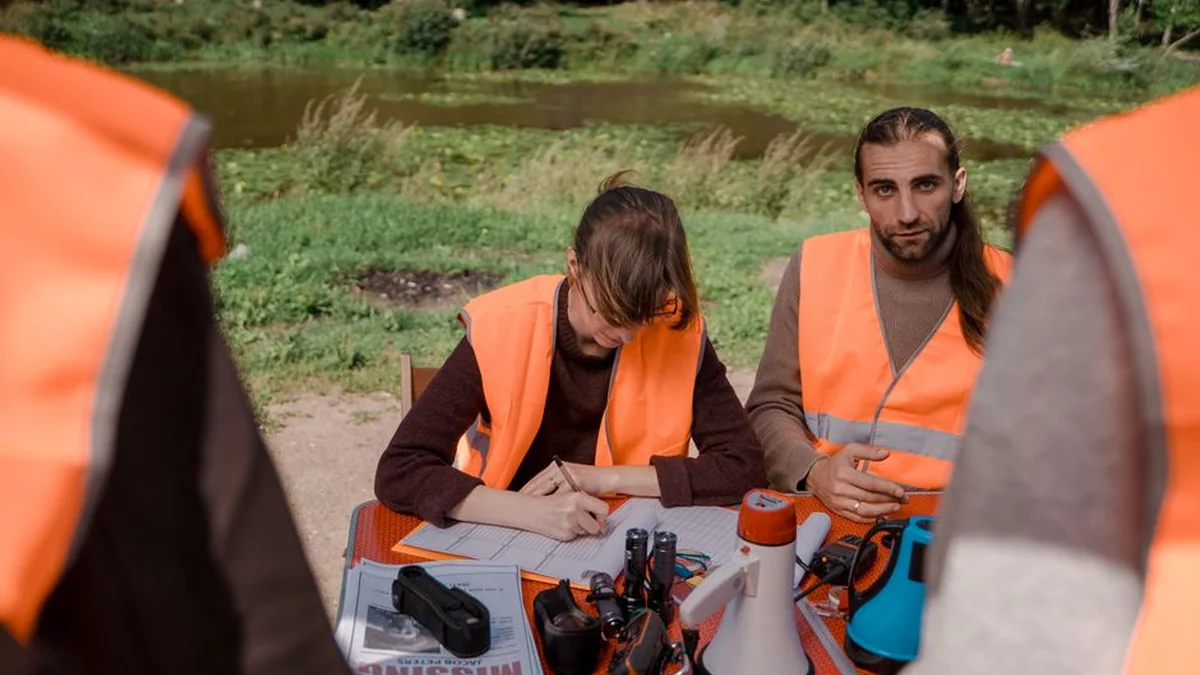 Two motorists are missing in Jezercë; search and rescue teams are mobilized to find them