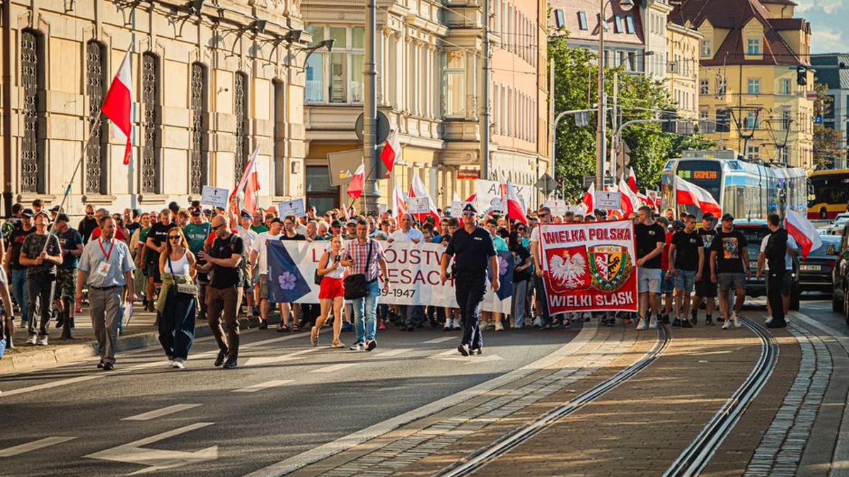 “In Bankruptcy,” Association of Municipalities launches protest in Pristina